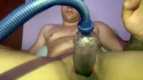 Snapshot of johnjow10 chatting on 5, 1, 2025 JOHN online show from 5, 1, 2025