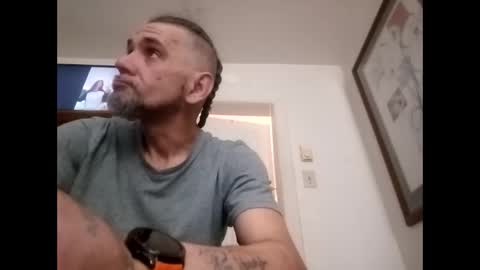 Johnny3982 online show from 5, 3, 2026