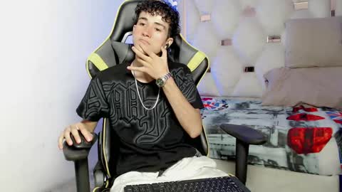 johnny_cagee online show from 19, 9, 2025