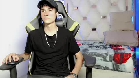 johnny_cagee online show from 21, 9, 2025