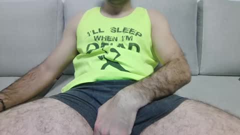 Snapshot of johnny_yaa chatting on 1, 1, 2025 johnny_yaa online show from 1, 1, 2025