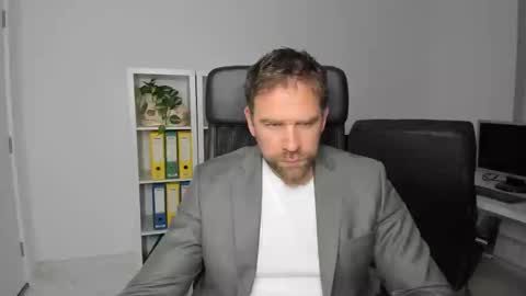 johnnydough82 online show from 7, 12, 2024