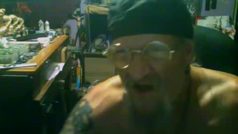 Snapshot of johnnyshung1 chatting on 25, 9, 2025 johnnyshung1 online show from 25, 9, 2025