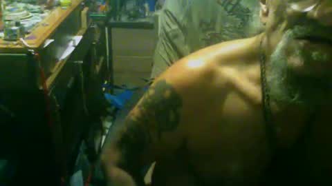 Snapshot of johnnyshung1 chatting on 17, 10, 2025 johnnyshung1 online show from 17, 10, 2025