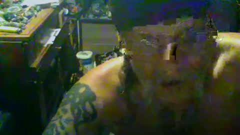 Snapshot of johnnyshung1 chatting on 9, 11, 2025 johnnyshung1 online show from 9, 11, 2025