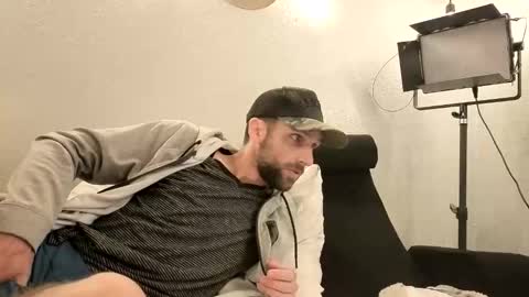 Give John Ryan A Thumbs Up online show from 4, 11, 2025