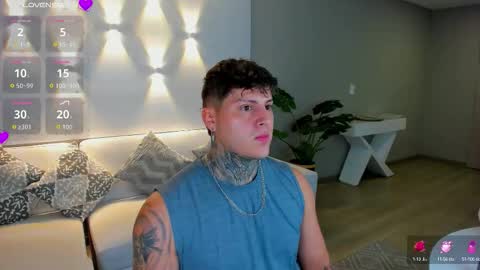 Snapshot of johny_multicum chatting on 13, 9, 2025 Johny online show from 13, 9, 2025