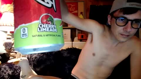 Snapshot of johstondude chatting on 17, 6, 2026 Johston online show from 17, 6, 2026