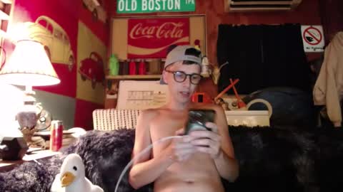 Snapshot of johstondude chatting on 21, 6, 2026 Johston online show from 21, 6, 2026