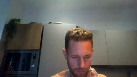 Snapshot of jojo19844 chatting on 22, 9, 2025 jojo19844 online show from 22, 9, 2025