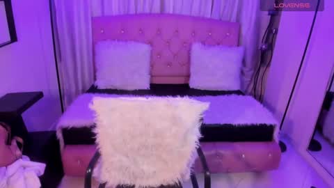 Jolie price  online show from 22, 3, 2026