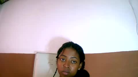 Snapshot of joliekah27 chatting on 8, 2, 2025 joliekah27 online show from 8, 2, 2025