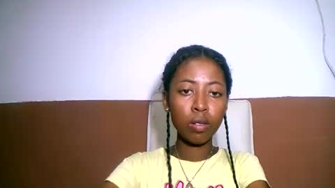 Snapshot of joliekah27 chatting on 8, 2, 2025 joliekah27 online show from 8, 2, 2025