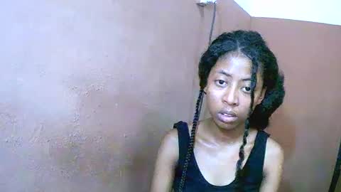 Snapshot of joliekah27 chatting on 4, 3, 2025 joliekah27 online show from 4, 3, 2025