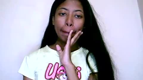 Snapshot of joliekah27 chatting on 17, 6, 2026 joliekah27 online show from 17, 6, 2026