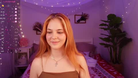 Polly  online show from 30, 1, 2025