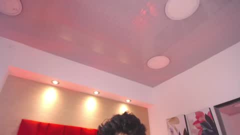 Jonas  online show from 19, 4, 2026