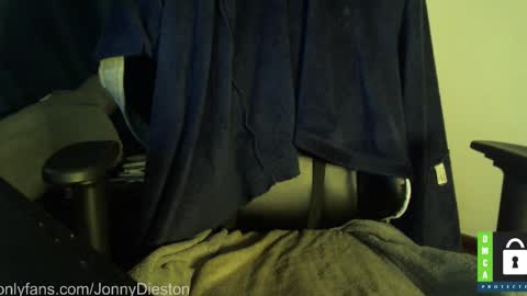 Snapshot of jonnydieston777 chatting on 2, 2, 2025 JonnyDieston online show from 2, 2, 2025