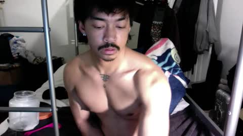 Snapshot of jonutty chatting on 15, 1, 2026 jonutty online show from 15, 1, 2026