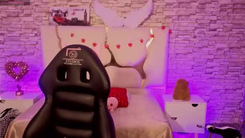 Snapshot of joselyn_tay chatting on 8, 2, 2026 Joselyn online show from 8, 2, 2026