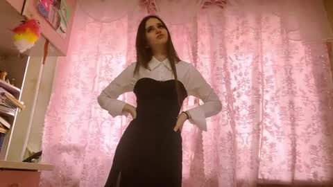 Emily Carter online show from 21, 4, 2026