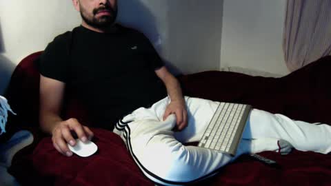 Snapshot of josephs1990 chatting on 15, 1, 2025 josephs1990 online show from 15, 1, 2025