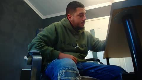 JoshKnight online show from 19, 9, 2025