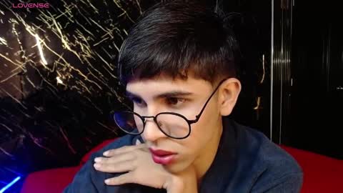 Snapshot of joshua_saenz_ chatting on 14, 5, 2026 joshua_saenz_ online show from 14, 5, 2026