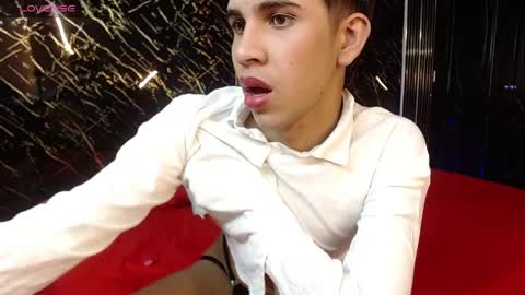 Snapshot of joshua_saenz_ chatting on 17, 5, 2026 joshua_saenz_ online show from 17, 5, 2026
