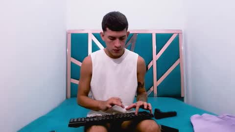 josue_linares online show from 18, 9, 2025