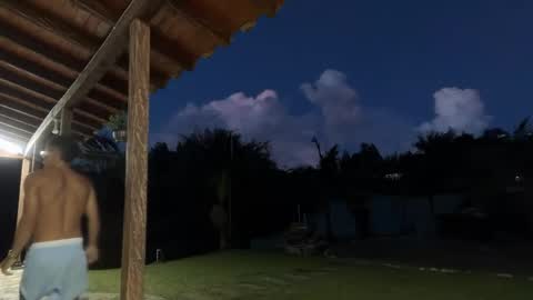 Im Jouliano online show from 10, 11, 2025