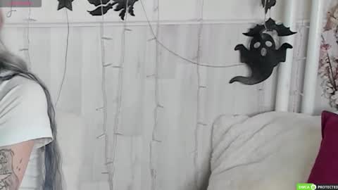 Joy Barker online show from 19, 10, 2025