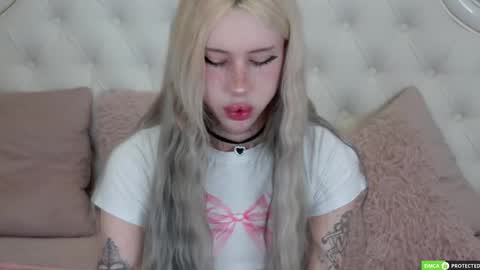 Joy Barker online show from 6, 11, 2025