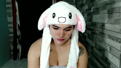 Snapshot of joycum_xxx chatting on 11, 1, 2025 JOY in your heart online show from 11, 1, 2025