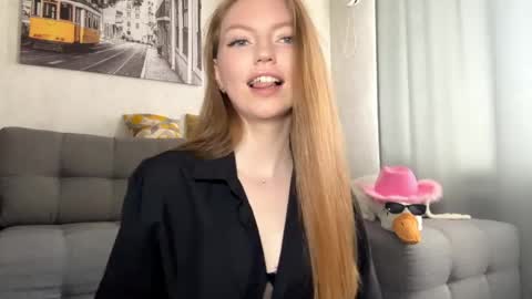 Snapshot of joyegeesey chatting on 14, 5, 2026 Bella online show from 14, 5, 2026