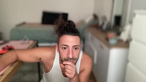 Snapshot of joyfulleyes chatting on 23, 11, 2025 joyfulleyes online show from 23, 11, 2025