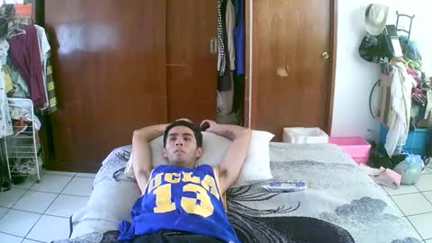 Snapshot of jperezoficcial chatting on 6, 10, 2025 J Prez Official online show from 6, 10, 2025