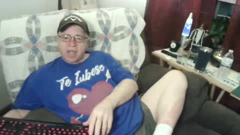 Snapshot of jpmel99 chatting on 19, 1, 2025 jpmel99 online show from 19, 1, 2025