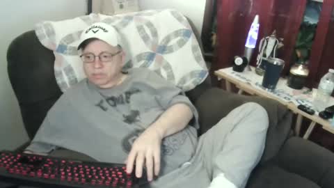 Snapshot of jpmel99 chatting on 15, 2, 2025 jpmel99 online show from 15, 2, 2025