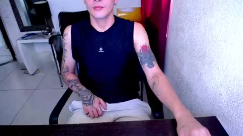 jr_phoenix online show from 19, 2, 2026