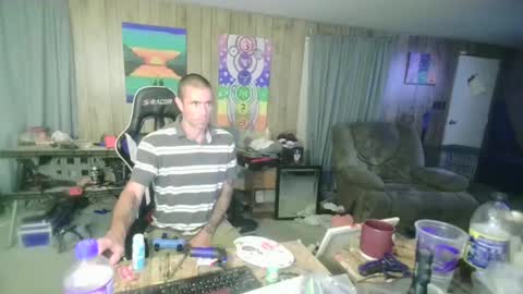 jrizzle1111 online show from 10, 9, 2025