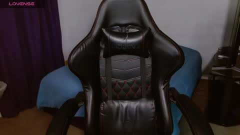 Jessi Dee online show from 20, 4, 2026