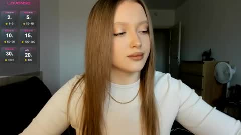 Snapshot of ju_lii chatting on 17, 4, 2026 Julia and Julia online show from 17, 4, 2026
