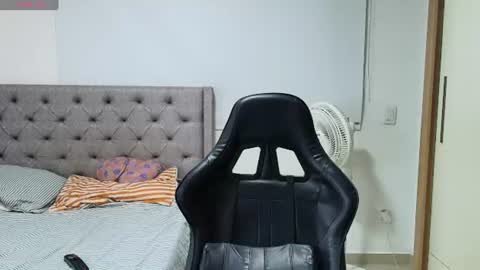 Snapshot of juan_gomez_1 chatting on 22, 6, 2026 juan_gomez_1 online show from 22, 6, 2026