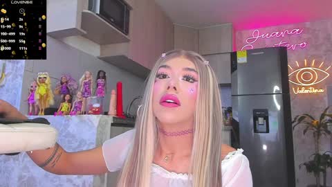 JUANA VALENTINA QUINTERO independent model  ONLY FANS --- Juanaquintero online show from 17, 1, 2025