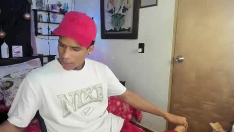 Snapshot of juanbigcock21cm chatting on 16, 12, 2025 juan jose online show from 16, 12, 2025