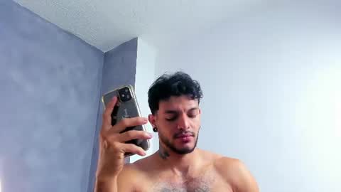 Snapshot of juanbladde chatting on 18, 6, 2026 Juan Esteban online show from 18, 6, 2026