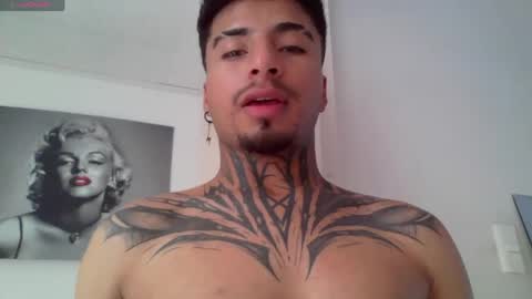 juancamilo66_ online show from 20, 4, 2026