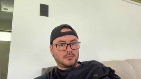 Snapshot of juanchom chatting on 23, 10, 2025 juanchom online show from 23, 10, 2025