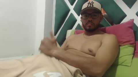 juanfe_style online show from 8, 10, 2025